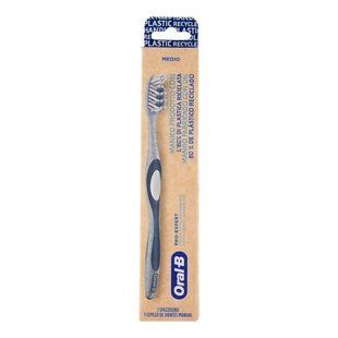Зубна щітка середньої жорсткості ORAL-B spazzolini denti pro-expert 40 medio 1 шт.