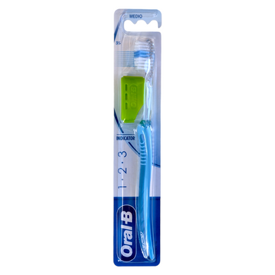 ЗУБНА ЩІТКА ORAL-B SPAZZ. INDICATOR 35 M-B11809